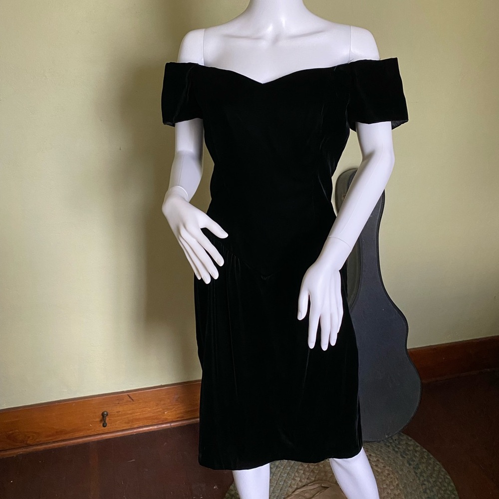 Vintage ILGWU Union Made Black Velvet Dress